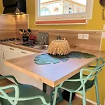 Hébergement de vacances Copacabana Tiny House Terrasse Jardin *