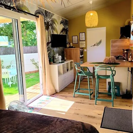 Copacabana Tiny House Terrasse Jardin Ferienhaus