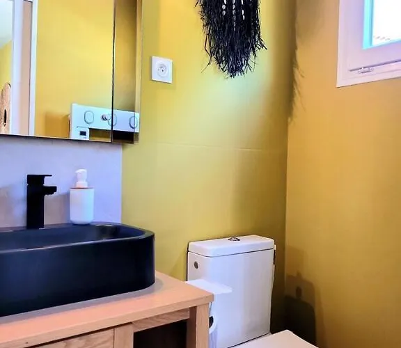 Copacabana Tiny House Terrasse Jardin Casa de Férias Saint-Aignan-Grand-Lieu